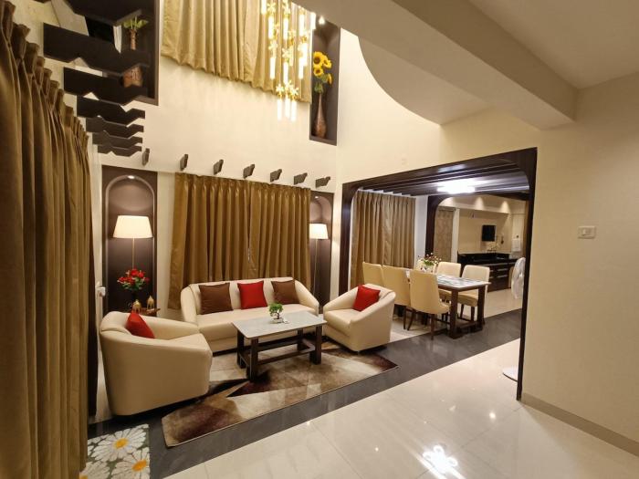 Luxe Pvt Villament-3BHK-2 min Balewdi High Street