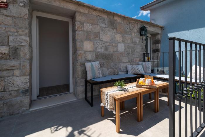 Balatura House
