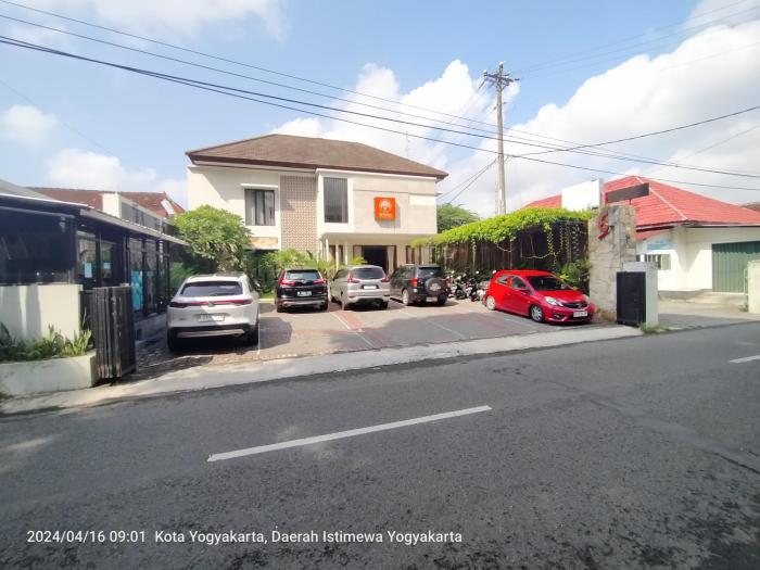 Hotel Urban Fendis Yogyakarta