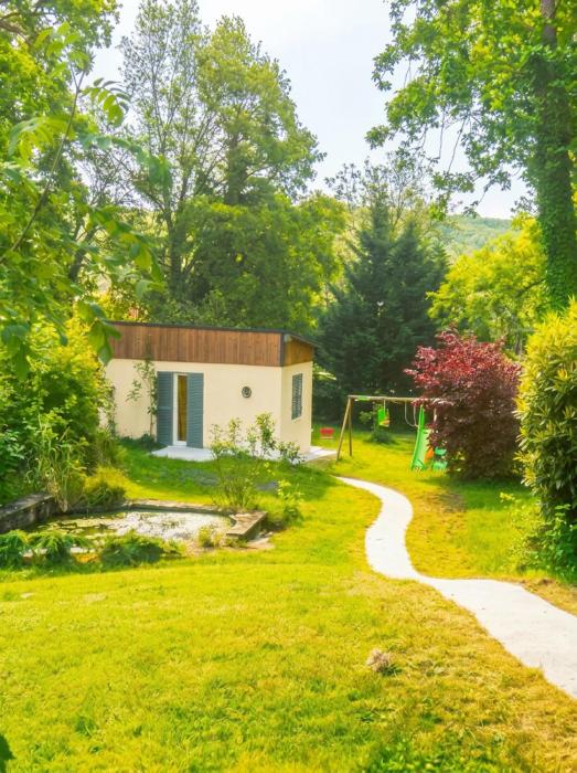 Maison Nature, Jacuzzi, 10 min de Disneyland Paris