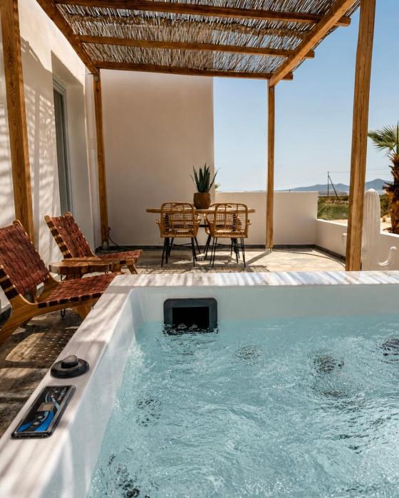 Kyma Sunset Suite w Prvate Jacuzzi