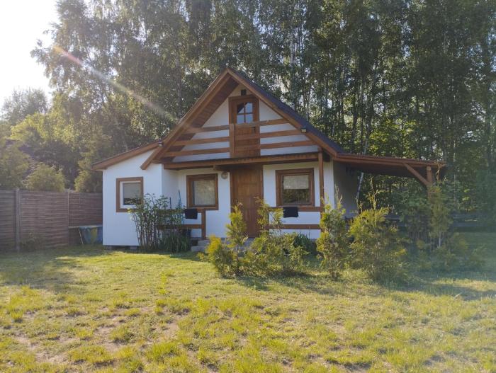 Domek nad jeziorem