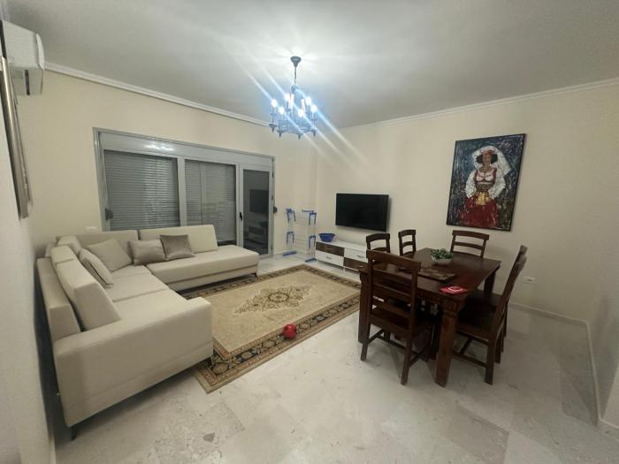 Beachside Hill Apartment