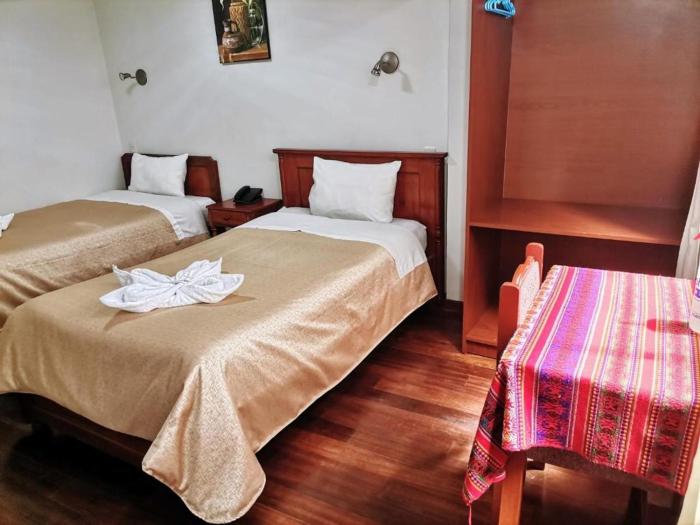 Carmen Plaza