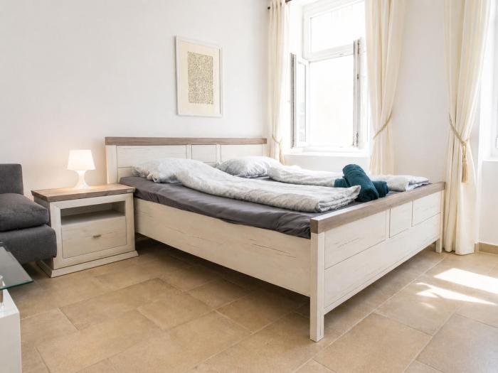 Cheerful Studio Vienna Favoriten near U1 Reumannplatz