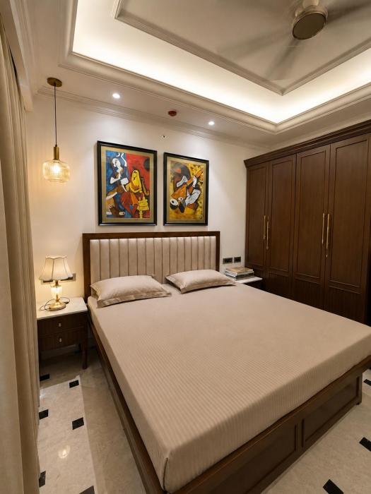 Signature Studio Warm & Elegant Studio Stay
