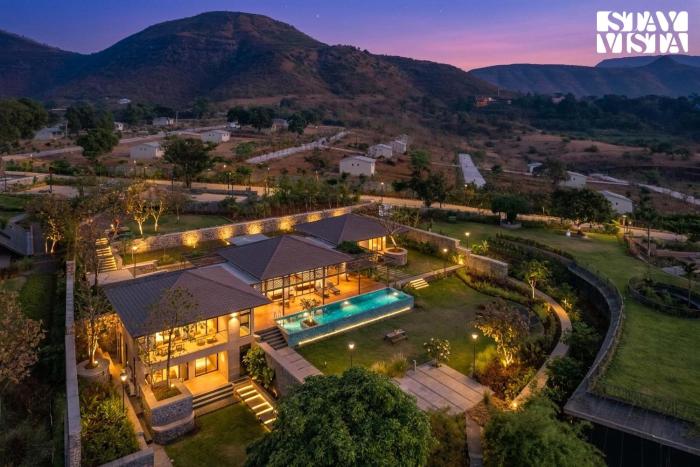 StayVista at Bohemian with Infinity Pool, Lawn
