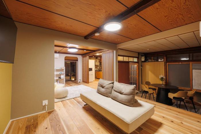 Renovated Japanese-style house Nishi Chaya 1 minute on foot