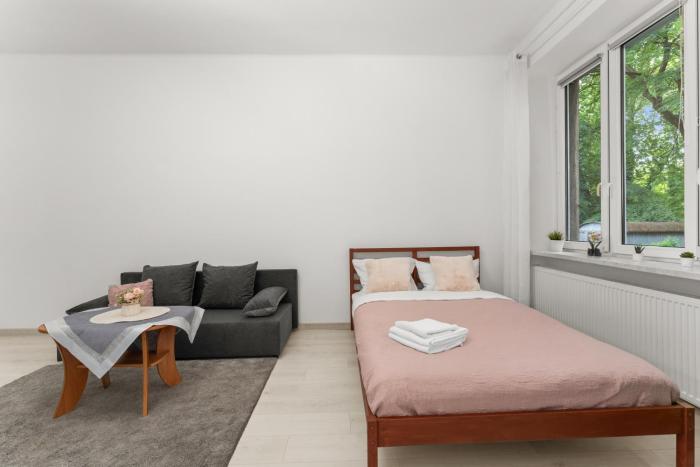 Kraków Główny Downtown Apartment by BookingHost