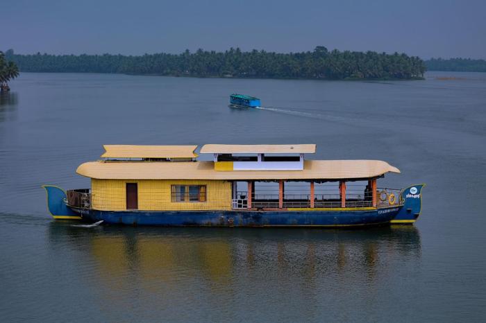 Ezhimala cruise