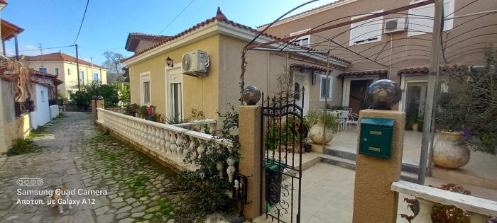 Maria,s house