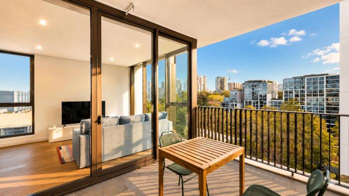 Stylish Apartment Near Macquarie Uni & Metro