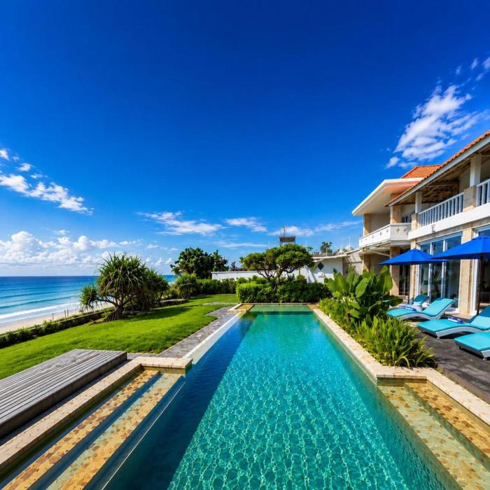 Suzuki Villa Ketewel Beachfront