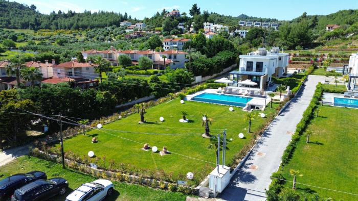 Villa Azul - Pool, Garden, BBQ