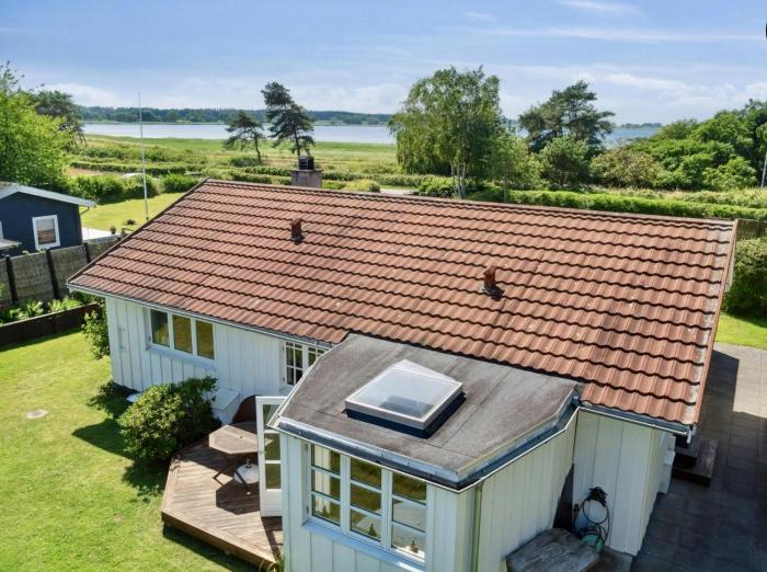 Holiday Home With Sea View By Avnø Fjord