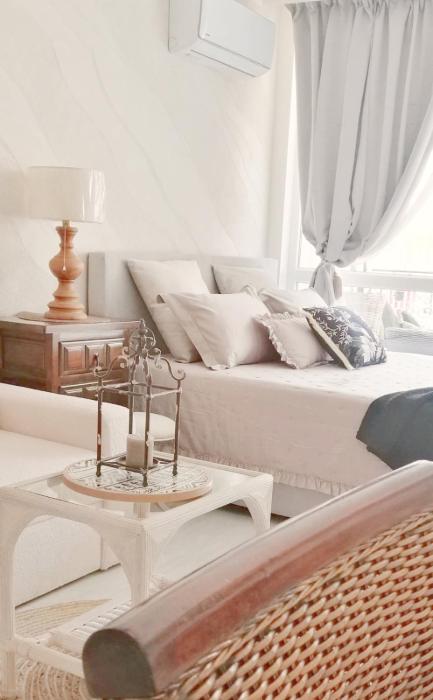 Luxury Studio with Balcony