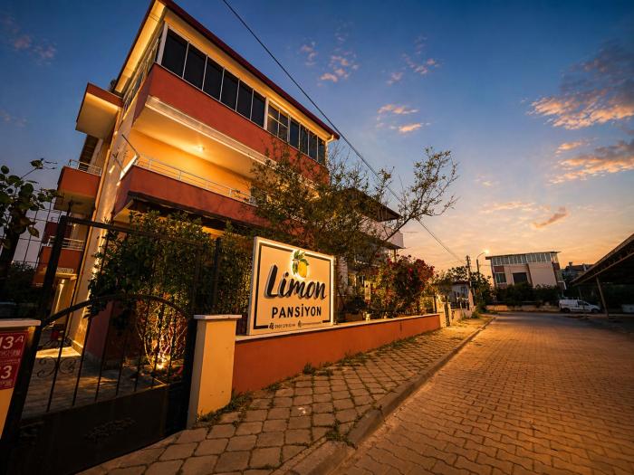 Limon Pansiyon Burhaniye