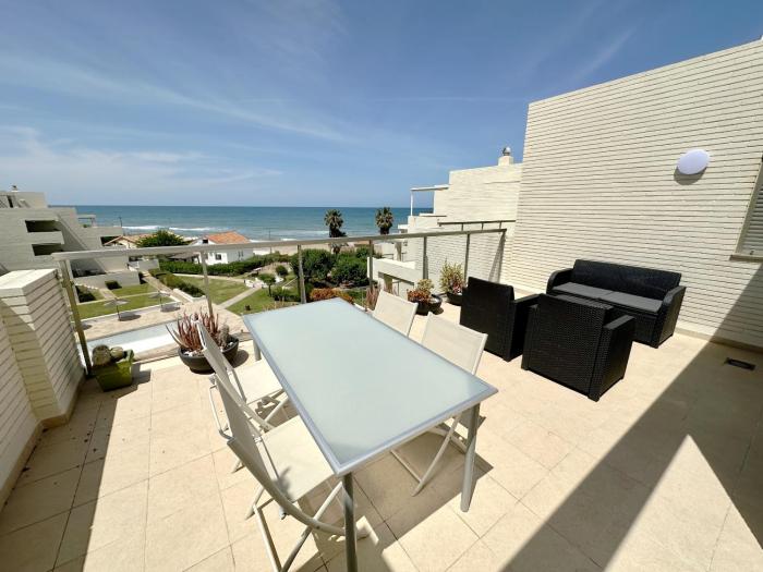 Tierra de Mar 05 by homeprive