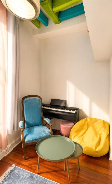 Joli studio, rue calme, prêt de Notre Dame de Paris