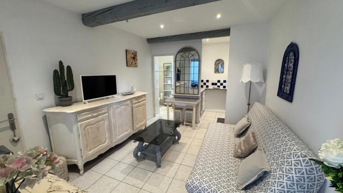 Studio Mirepoix