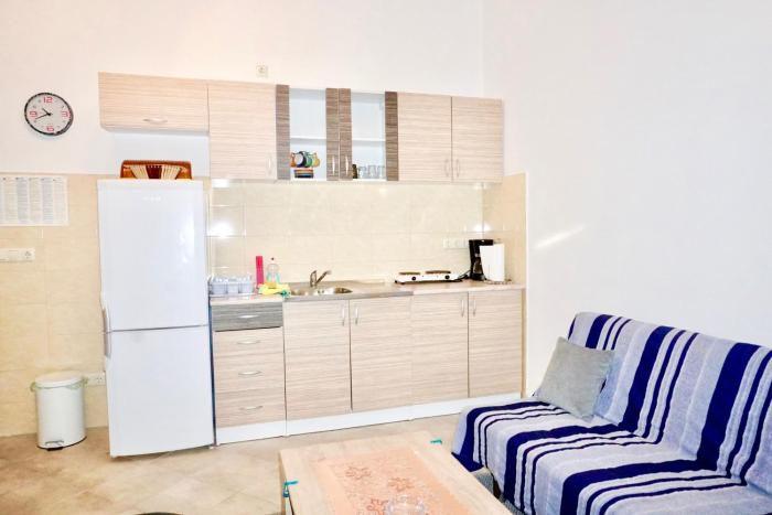 Rosette suites