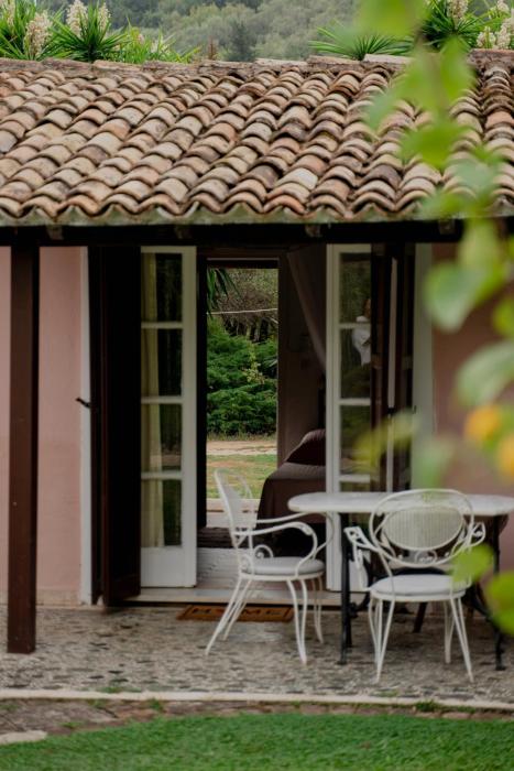 Casa Lucia Pink Studio 2