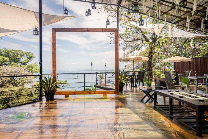 Penthouse with Panoramic Ocean Views - Hotel VOS