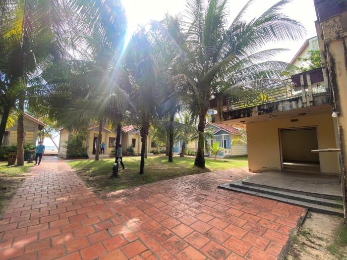 Beachfront Bungalow Cuu Long