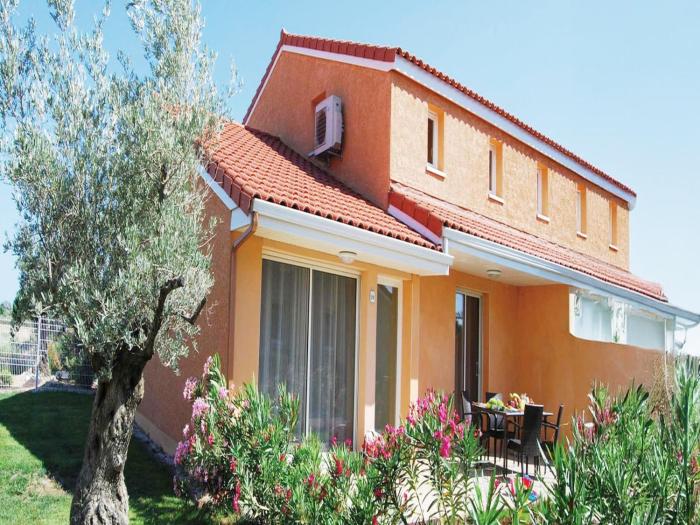 Mediterranean Holiday Home, Torreilles