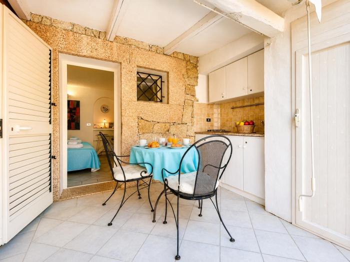 Pied-à-Terre100m from the Beach and Town Center