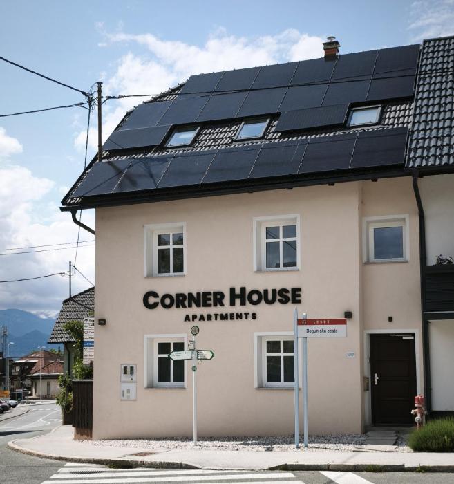 Corner House Apartments near Lake Bled
