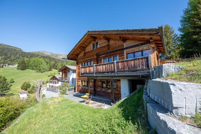 Charming mountain flat with sauna