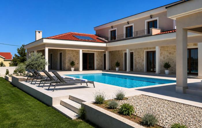 Beautiful Home In Vrsi