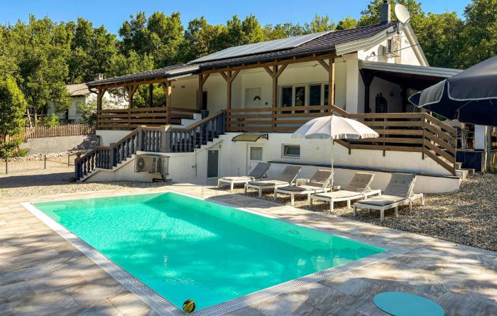 Beautiful Home In Grizane-Bribir