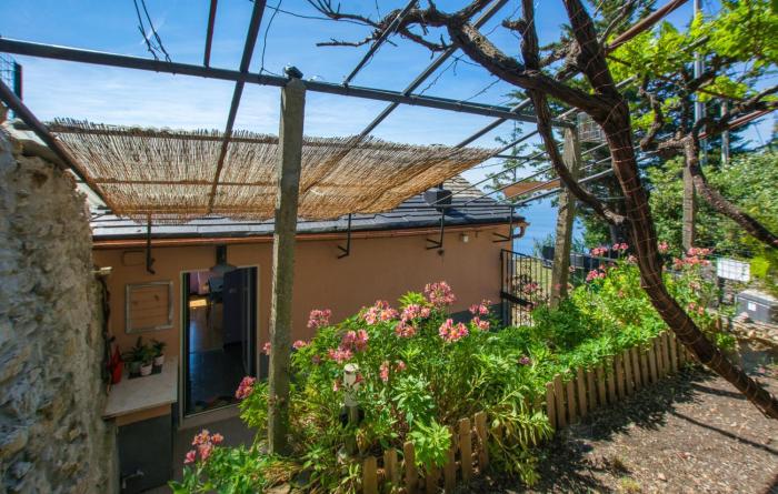 Cozy Home In Pieve Ligure With Wifi