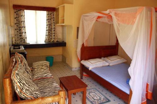 Cosy Lecos Studio Apartments Mombasa