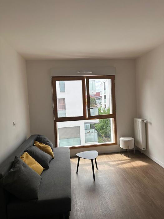 Bright 1BR near Stade de France-Parking-RER
