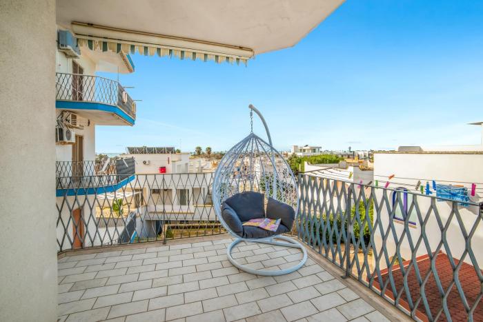 Tramonto DOro Apartment Near The Beach - Happy Rentals