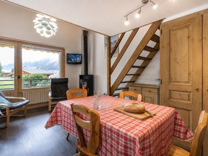 Charmant appartement 3*, proche pistes, poêle à bois, garage, WIFI - FR-1-304-152