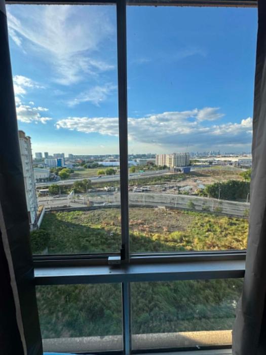 A slice of Peace Staycation near Airport
