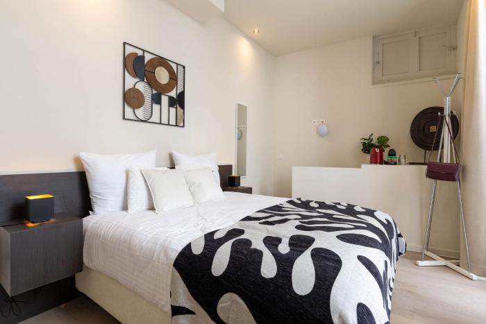 Charming Stay in the Historic City Centre