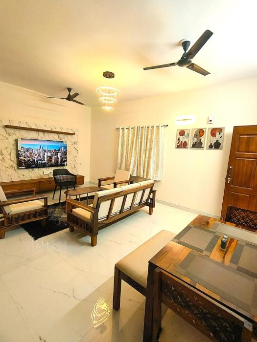 Enchanting 3BHK withamenties in Hi-Tech City KK