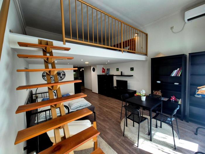 7R Apartment