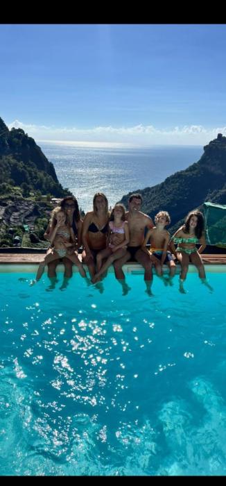 Admiring Amalfi