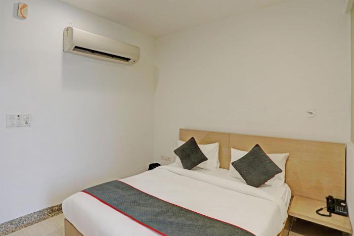 Super Townhouse Relax Suits A Boutique Hotel Vasundhara
