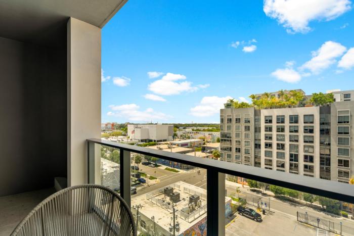 Modern Studio at NoMad Wynwood with Rooftop Pool and Casa Tua