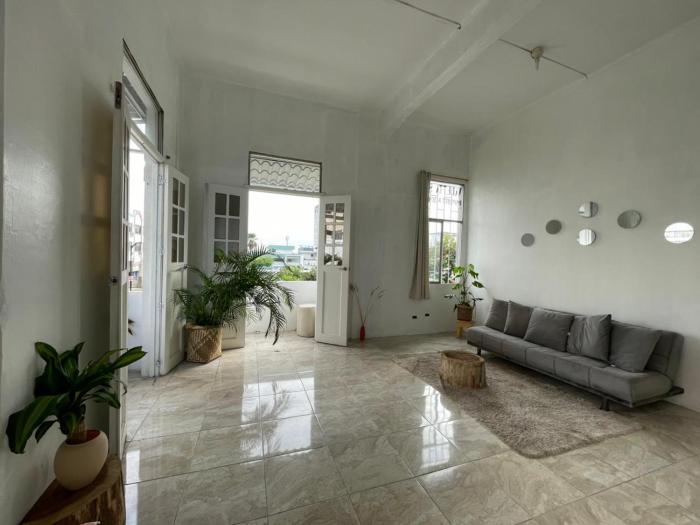 Pachamic House