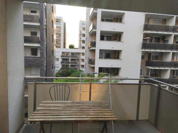Aliz studio flat