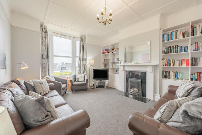 4 Bed in Ilfracombe oc-crofil