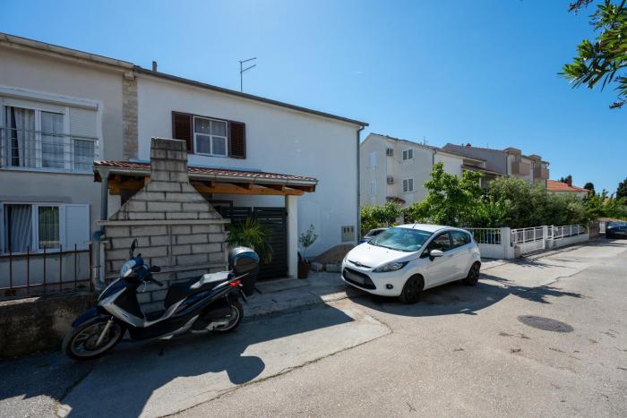 Apartments with parking space Biograd na Moru, Biograd - 22475